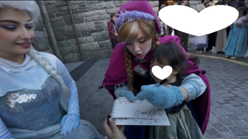 ハッピーエントリーで実現したアナとエルサのペアグリーティング体験